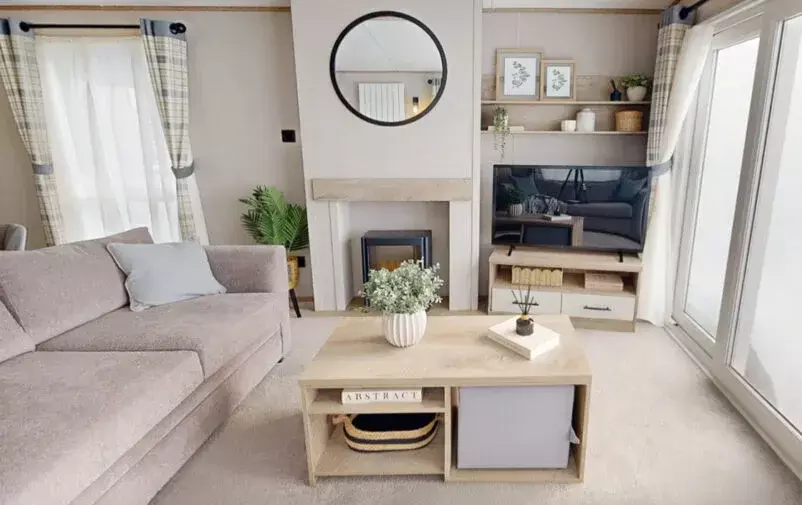 Livingroom2 Web 802x505 F50 50