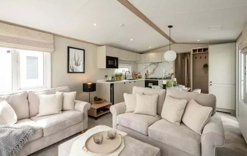 Dmc 200825 Victory 53 Web 1 802x505 F50 50