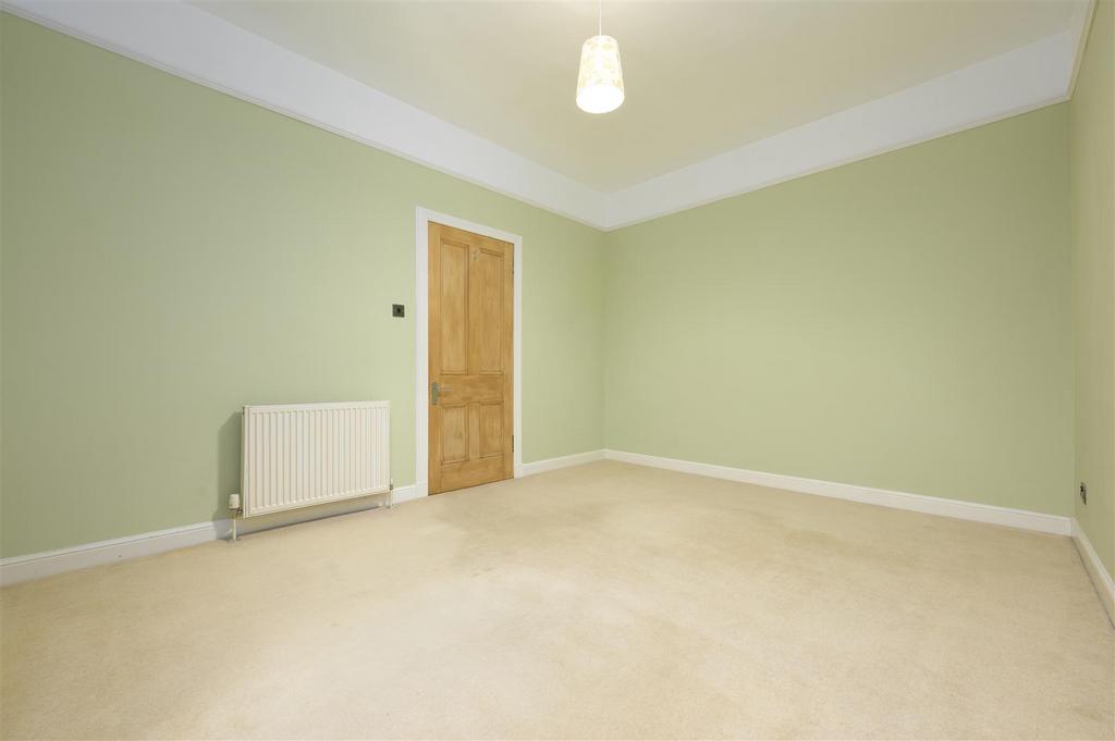 14 Millhill Street023.jpg