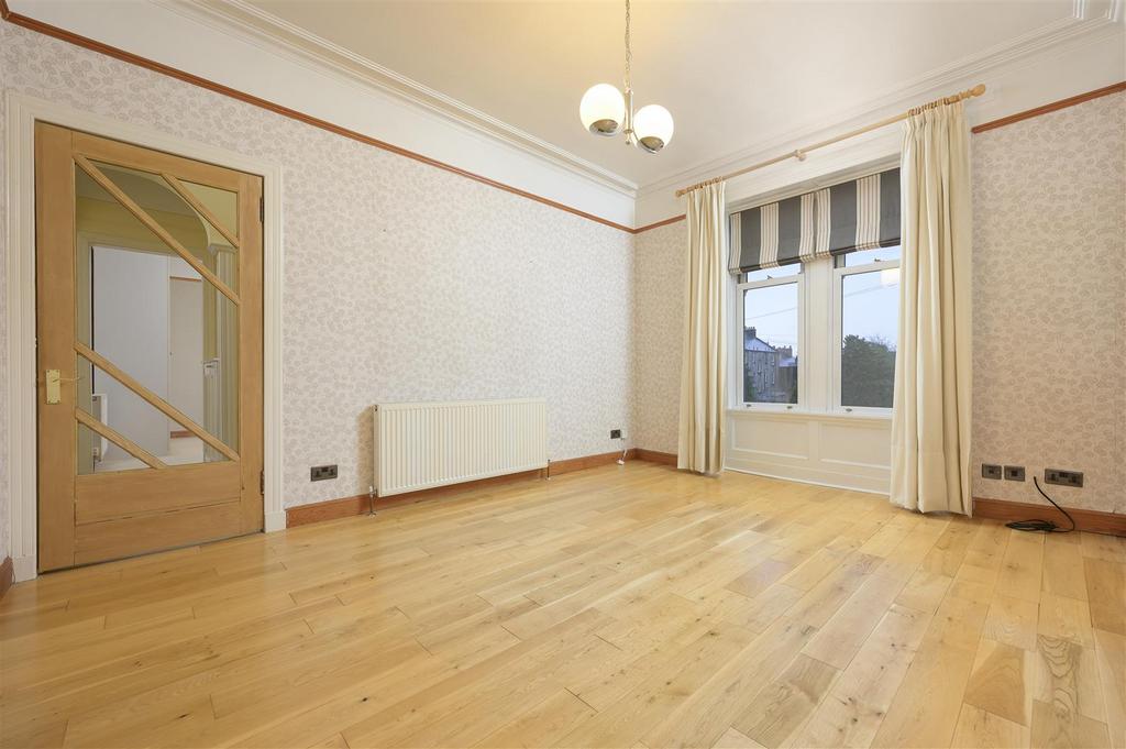 14 Millhill Street019.jpg