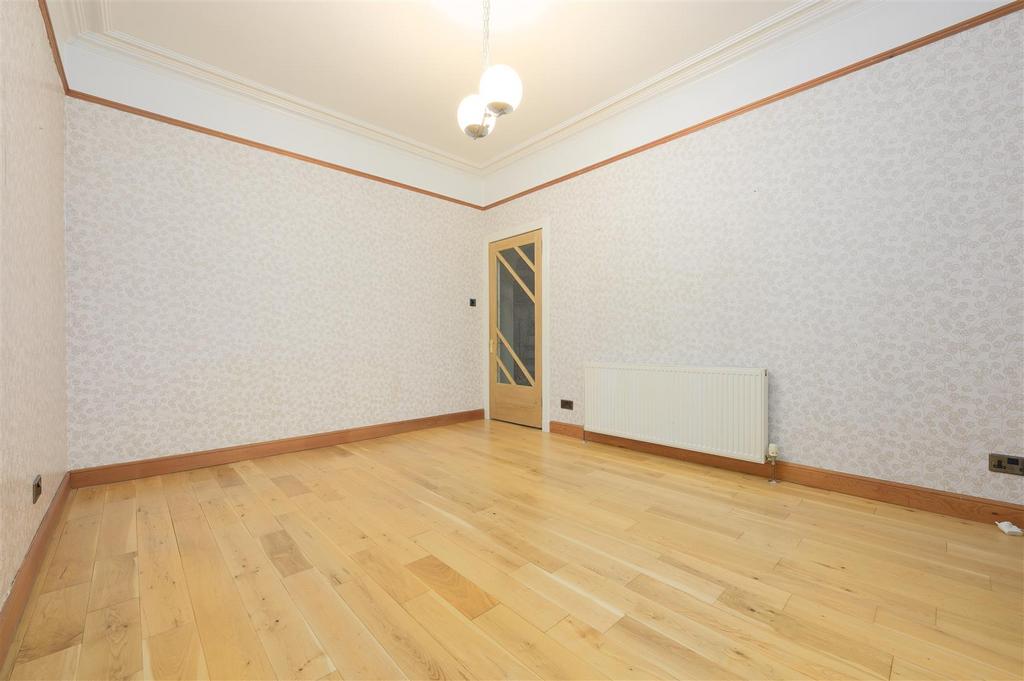 14 Millhill Street020.jpg