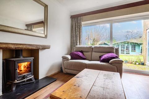 4 bedroom bungalow for sale, West End, Surrey, GU24
