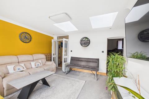 undefined, St Aldwyn Road, Gloucester, GL1