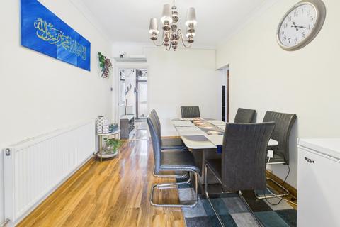 undefined, St Aldwyn Road, Gloucester, GL1