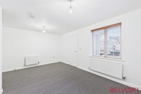 2 bedroom semi-detached house to rent, Linnet Close, Kirkby-in-Ashfield, NG17
