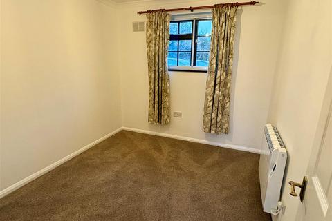 1 bedroom terraced bungalow to rent, Woodcote Cottages, Littlehampton BN17