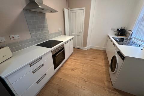 2 bedroom end of terrace house for sale, Horninglow Road North, Burton-on-Trent, DE13