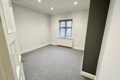 2 bedroom detached bungalow to rent, Woodland Road, Darlington DL3