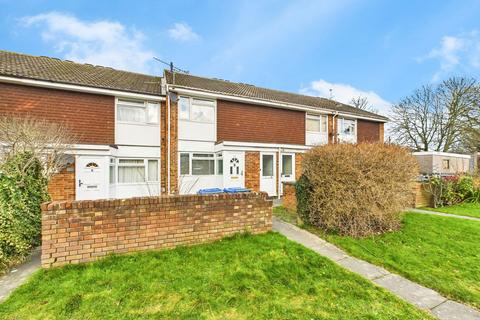 undefined, Barnsnap Close, Horsham RH12