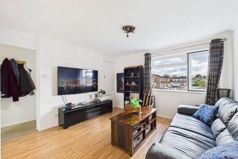 undefined, Barnsnap Close, Horsham RH12