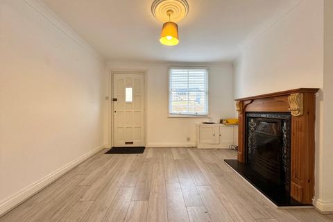 2 bedroom terraced house to rent, Anchor Street, Chelmsford, CM2 0JY