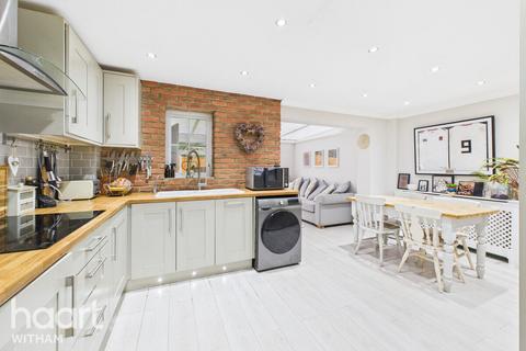 undefined, Pondholton Drive, Witham