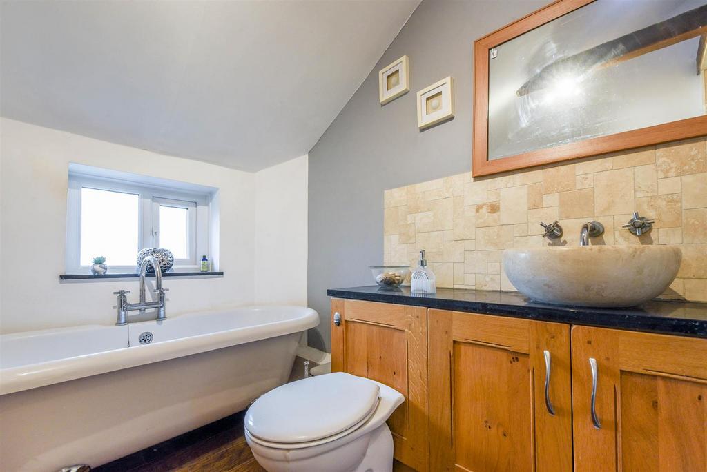 Ensuite