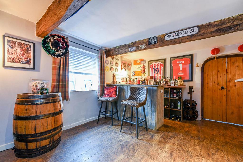 Bar/Family Room
