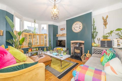 undefined, Kings Avenue, Ashford, Kent, TN23