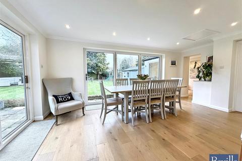 4 bedroom detached house for sale, Peppard Common, Henley-on-thames RG9