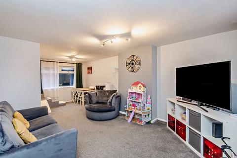 undefined, Airedale Avenue, Bingley, BD16