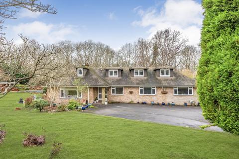 undefined, Hophurst Hill, Crawley RH10