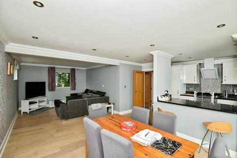 2 bedroom apartment for sale, Orchard Street, Maidstone ME15