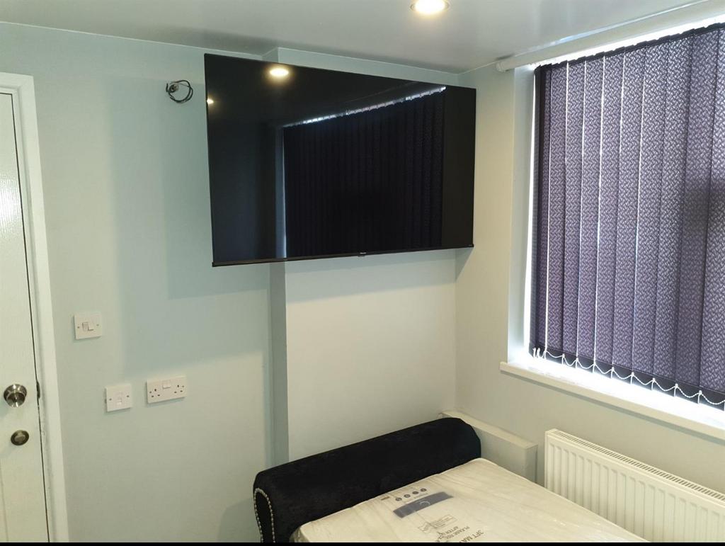 Bed1tv.jpg
