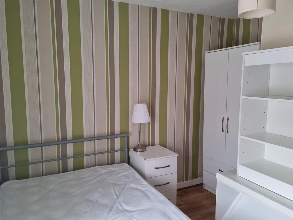 Bedroom.jpg
