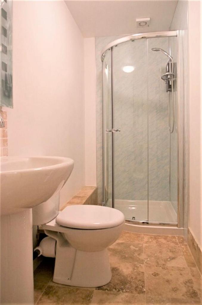265 Hubert rd10.jpg