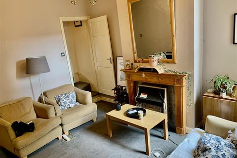 4 bedroom terraced house to rent, Exeter Road, Selly Oak, Birmingham