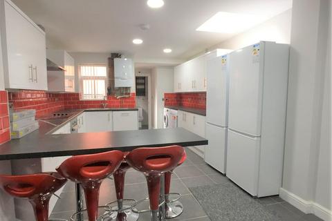 5 bedroom terraced house to rent, Lime Avenue, Selly Oak, Birmingham