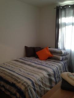 undefined, Flat 2, 64 Bantock Way, Harborne, Birmingham