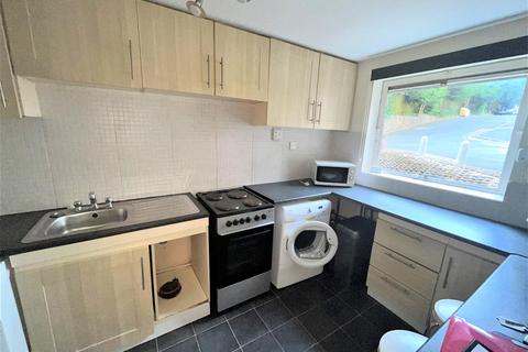 2 bedroom flat to rent, Seymour Close, Selly Oak, Birmingham