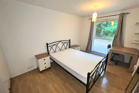 2 bedroom flat to rent, Seymour Close, Selly Oak, Birmingham