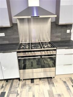 6 bedroom terraced house to rent, 5 Exeter Road, Selly Oak, Birmingham