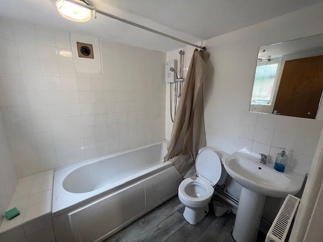 Bath.jpg