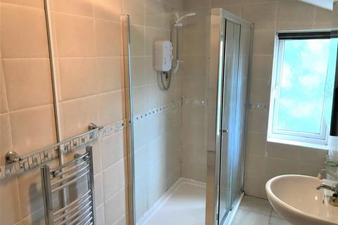 5 bedroom flat to rent, Bristol Road, Selly Oak, Birmingham