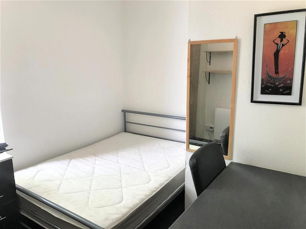 BEDROOM 2.jpg