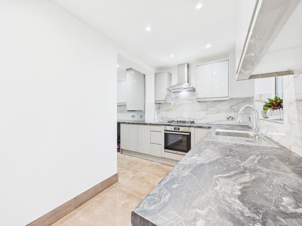 Kitchen 2