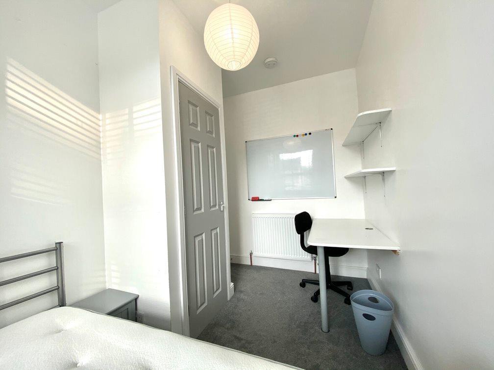 Bedroom 2. Picture 2.jpeg