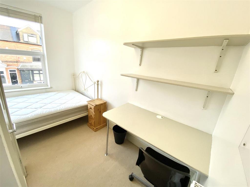 Bedroom 2. Picture 1 - Copy.jpeg