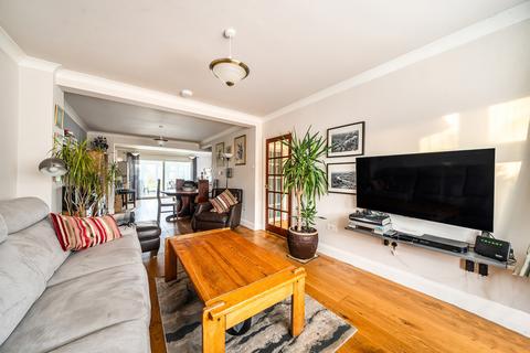 undefined, Daneswood Avenue, London