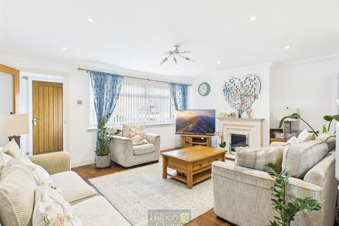 4 bedroom semi-detached house for sale, Dedham Close, Billericay, Essex, CM11