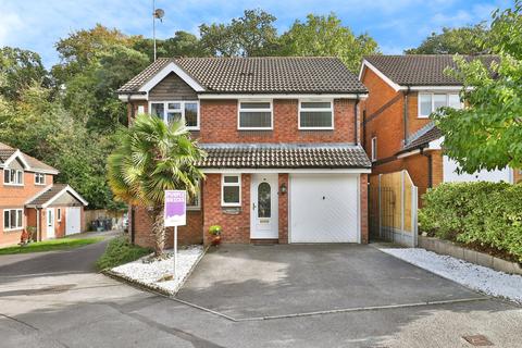 Martingale Close, Poole, BH16