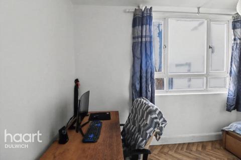 2 bedroom flat for sale, Lordship Lane, London