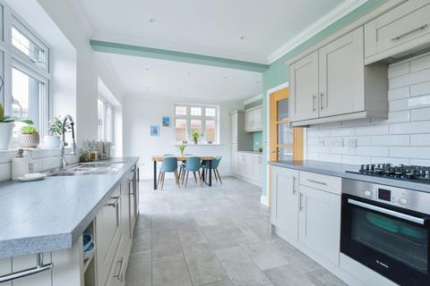 undefined, Iddesleigh Road, Bournemouth, BH3