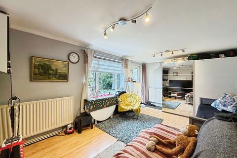 undefined, Oakley Road, Southampton SO16