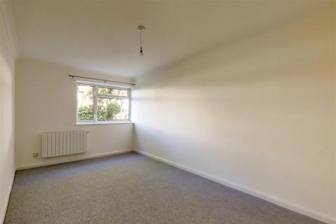 undefined, Rowlands Road, Worthing