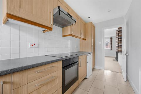 undefined, The Willows, Caversham, Reading, Berkshire