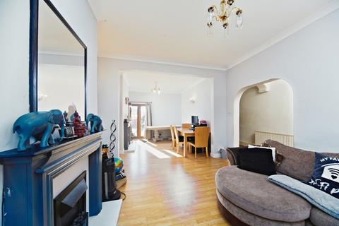 4 bedroom terraced house for sale, St. Saviours Road, Croydon, CR0