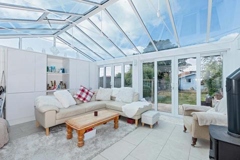 4 bedroom chalet for sale, Bristol Avenue, Lancing