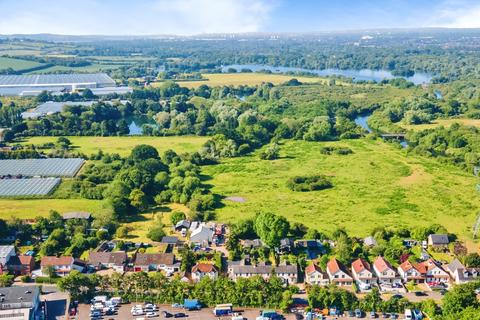 4 bedroom end of terrace house for sale, Nazeing Road, Nazeing, EN9