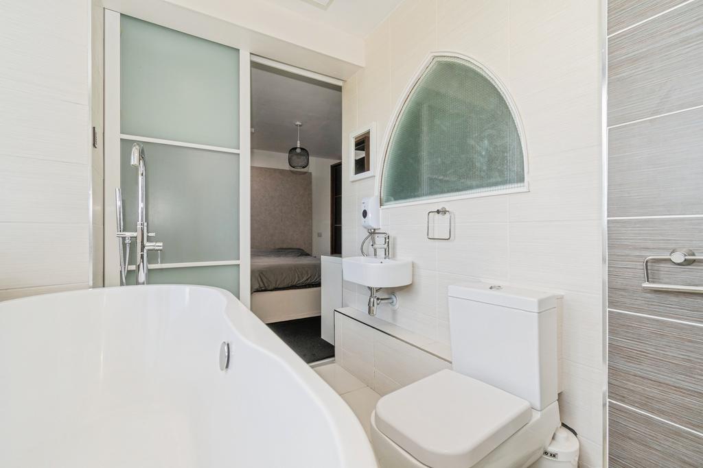 En-suite Two